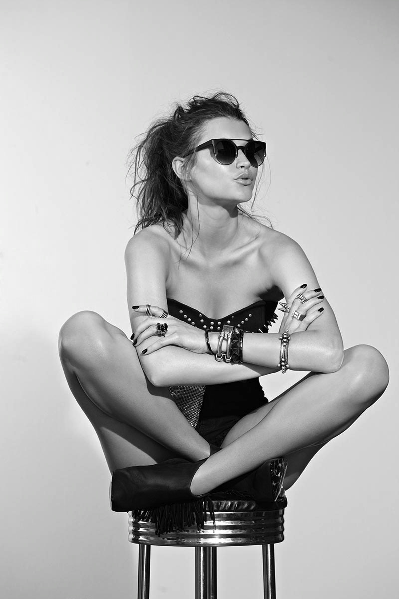 Sassy girls in Surabaya — step in, relax, and chat live