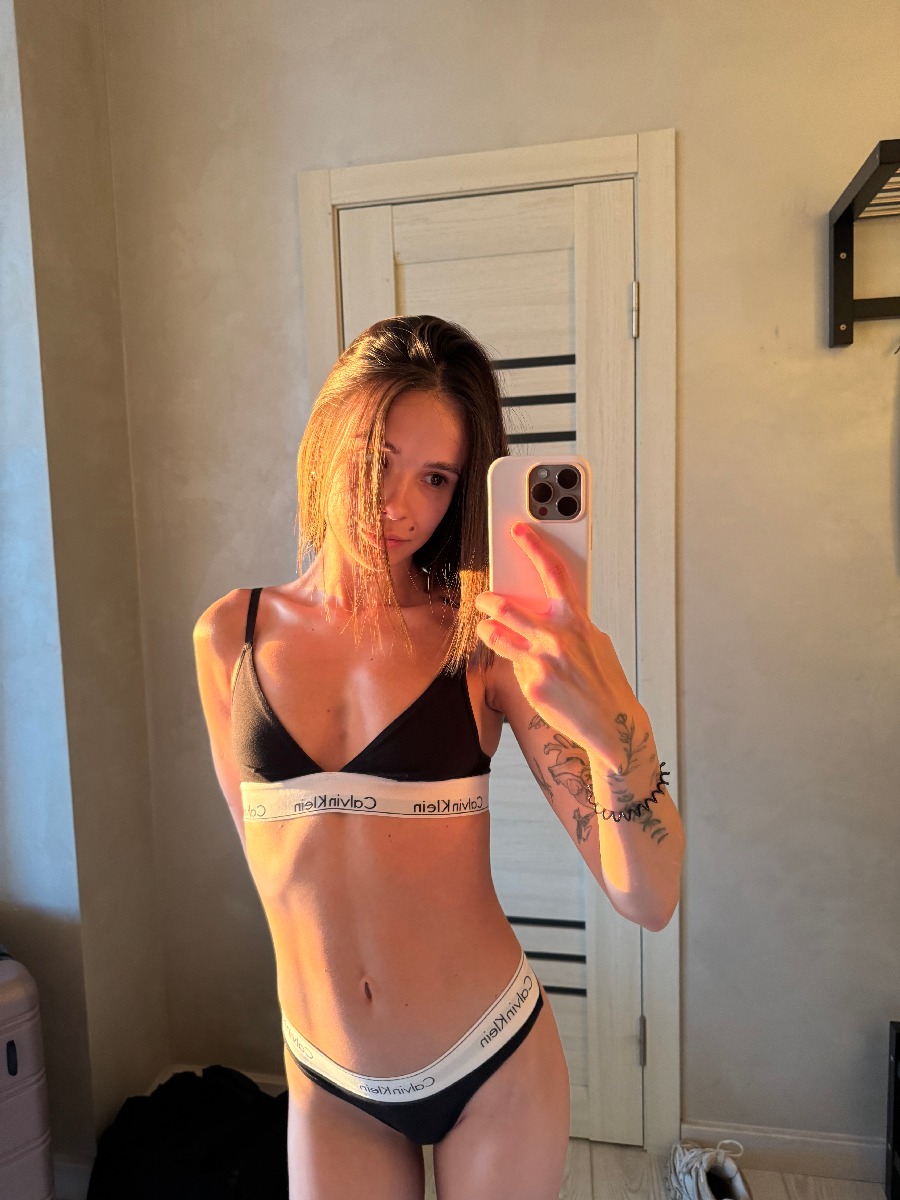 Photo Tina in Surabaya